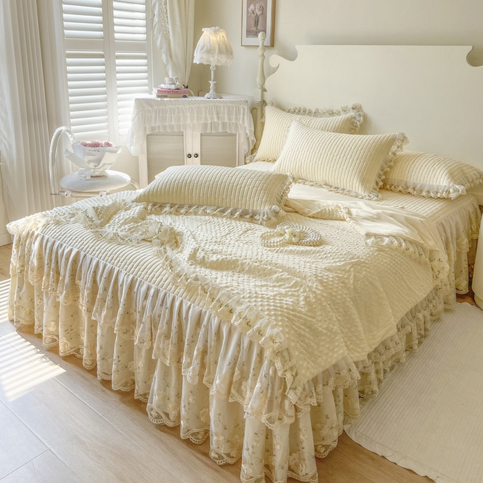 91家纺网 家纺一手货源 找家纺 恋尚 2025新款乳胶凉感床笠裙-甜朵【控价170起】 甜朵-奶黄