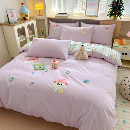 91家纺网 家纺一手货源 找家纺 （总）如意朵 2025新款13372全棉毛巾绣小清新四件套（专版花型）