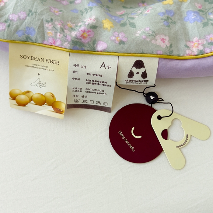 91家纺网 家纺一手货源 找家纺 美派工厂店2025新款水洗邹邹纱夏被 丝带飞飞兔