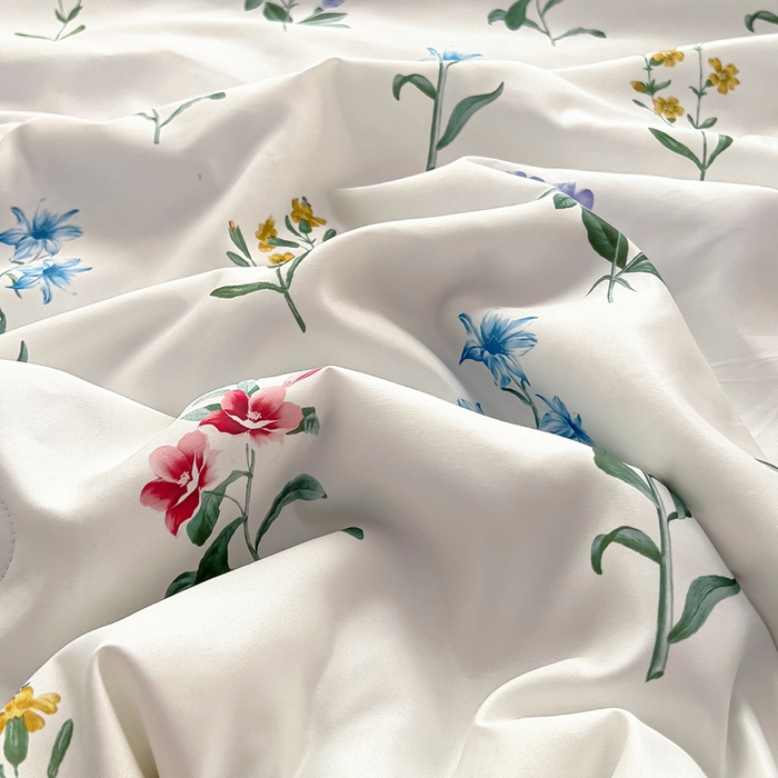 91家纺网 家纺一手货源 找家纺 找底底家纺 2025新款60S水洗天丝夏被夏凉被空调被床裙四件套 梦语