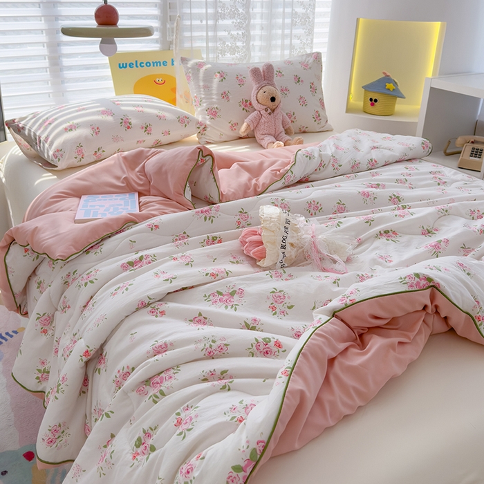 91家纺网 家纺一手货源 找家纺 美派工厂店2025新款水洗邹邹纱夏被 晚星轨迹