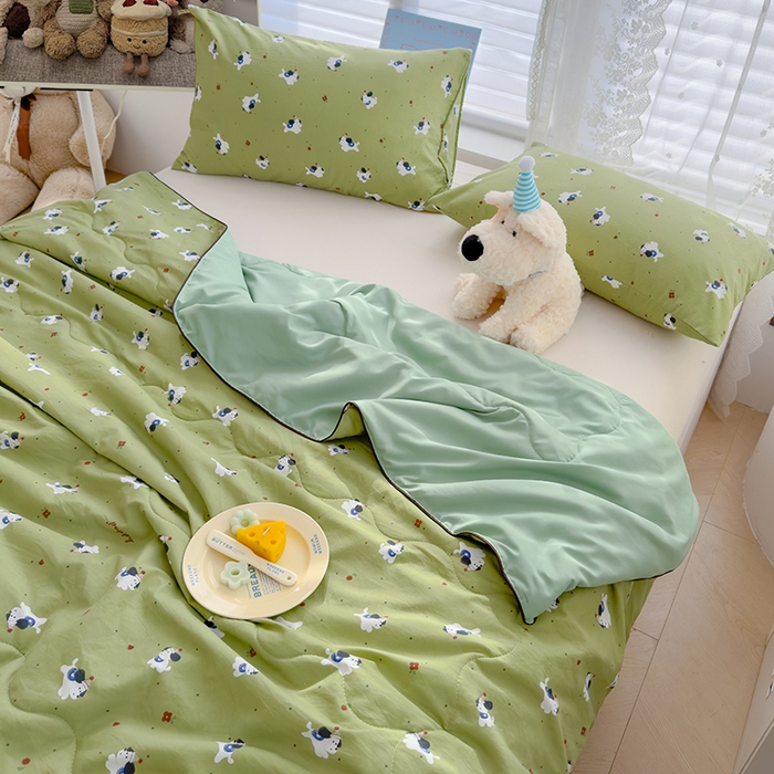 91家纺网 家纺一手货源 找家纺 美派工厂店2025新款水洗邹邹纱夏被 一只绿狗