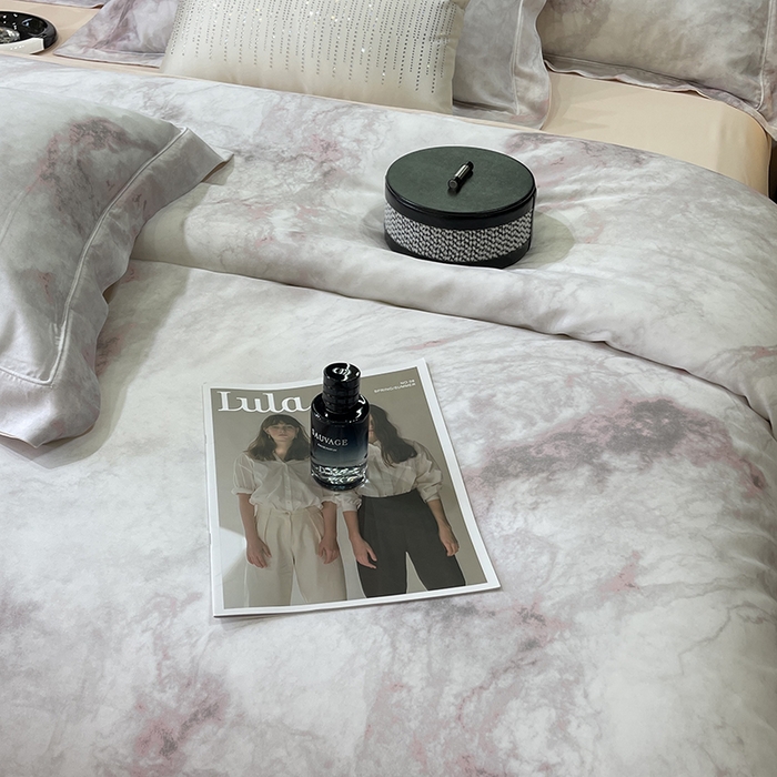 91家纺网 家纺一手货源 找家纺 莱豫2025新款50支莱赛尔天丝四件套 布兰奇粉