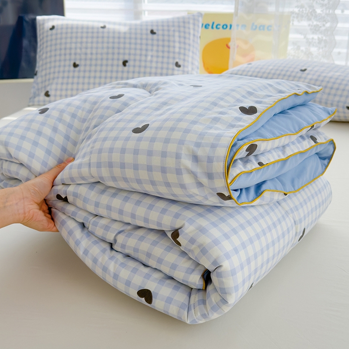 91家纺网 家纺一手货源 找家纺 美派工厂店2025新款水洗邹邹纱夏被 小幸运-蓝黑