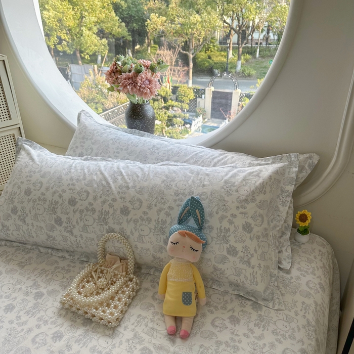 91家纺网 家纺一手货源 找家纺 百寐 2025新款13372全棉纯棉印花双人枕套+同款床单 布朗熊