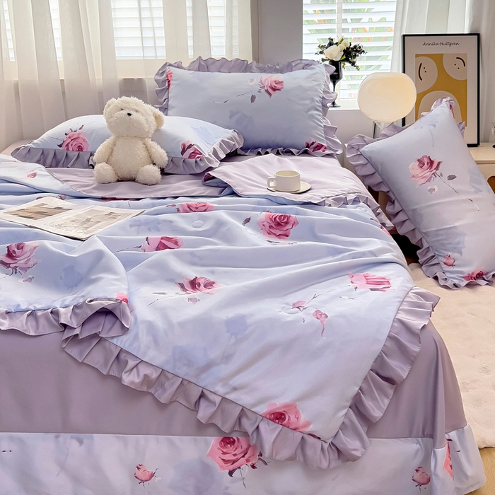 91家纺网 家纺一手货源 找家纺 找底底家纺 2025新款60S水洗天丝夏被夏凉被空调被床裙四件套 浪漫玫瑰