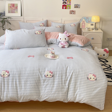 首尔2025新款云朵棉毛巾绣四件套 蓝格小猫