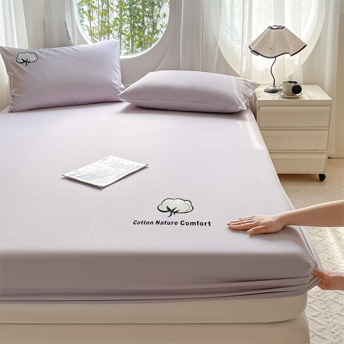 91家纺网 家纺一手货源 找家纺 布卢姆床垫 2025新款全棉烫画全棉老粗布床笠 棉朵-黛紫