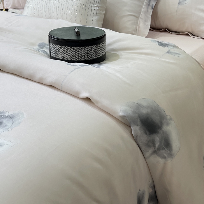 91家纺网 家纺一手货源 找家纺 莱豫2025新款50支莱赛尔天丝四件套 浅筏花亦