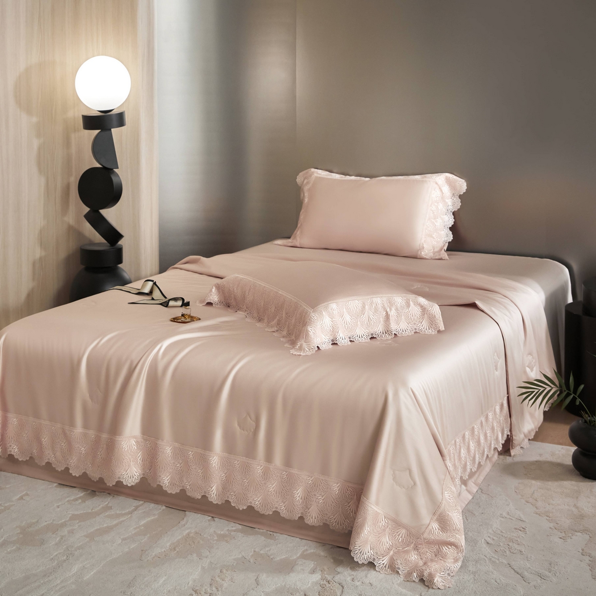 91家纺网 家纺一手货源 找家纺 榻尚家居 2025春夏新款天丝棉蕾丝夏被夏凉被空调被床盖四件套-沐颜 沐颜 玉色