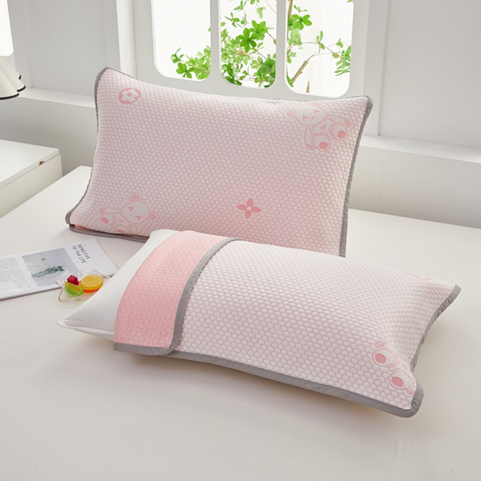 91家纺网 家纺一手货源 找家纺 （总）翎盈家纺 2025新款夏季卡通凉感冰豆豆枕巾可水洗枕头巾单枕巾