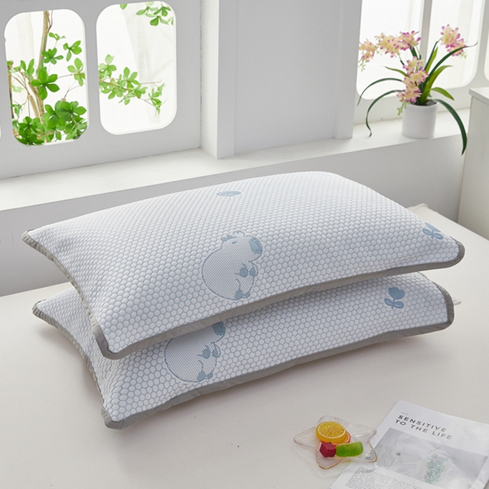 91家纺网 家纺一手货源 找家纺 翎盈家纺 2025新款夏季卡通凉感冰豆豆枕巾可水洗枕头巾单枕巾 卡皮巴拉蓝52x76cm/只