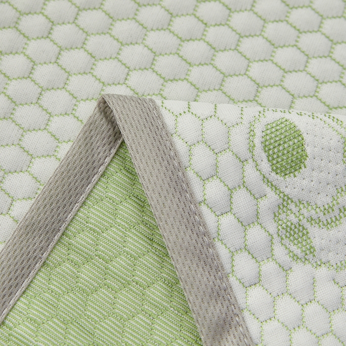 91家纺网 家纺一手货源 找家纺 翎盈家纺 2025新款夏季卡通凉感冰豆豆枕巾可水洗枕头巾单枕巾 小熊绿52x76cm/只