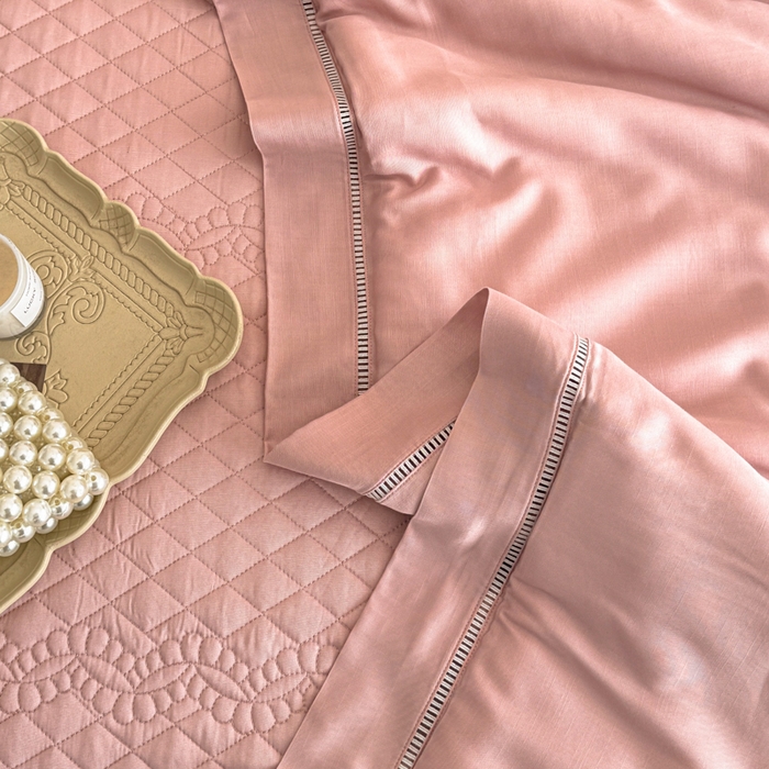 91家纺网 家纺一手货源 找家纺 若未家居 LOVEWE HOUSE 2025新款莫代尔竹节床盖夏被四件套 粉色