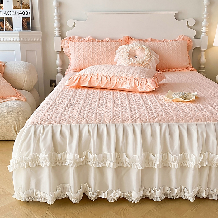 91家纺网 家纺一手货源 找家纺 花香四季家纺 2025新款法式夹棉绗缝床裙单件三件套蕾丝公主风-可可甜心 可可甜心-玉