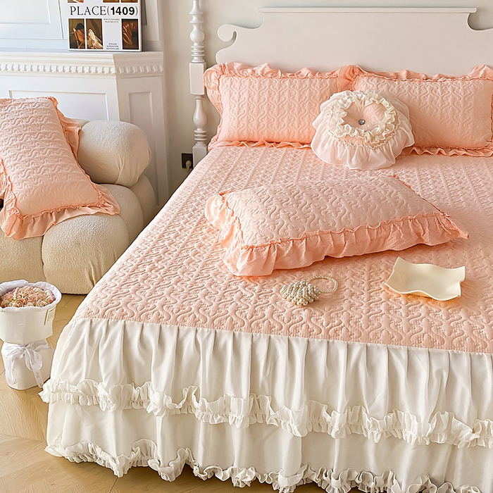 91家纺网 家纺一手货源 找家纺 花香四季家纺 2025新款法式夹棉绗缝床裙单件三件套蕾丝公主风-可可甜心 可可甜心-玉