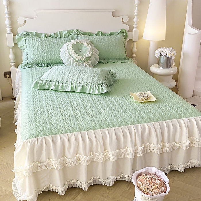 91家纺网 家纺一手货源 找家纺 花香四季家纺 2025新款法式夹棉绗缝床裙单件三件套蕾丝公主风-可可甜心 可可甜心-绿