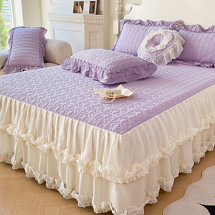 91家纺网 家纺一手货源 找家纺 花香四季家纺 2025新款法式夹棉绗缝床裙单件三件套蕾丝公主风-可可甜心 可可甜心-紫