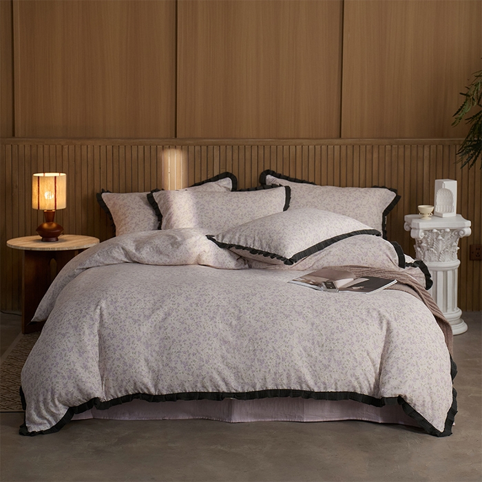 91家纺网 家纺一手货源 找家纺 蓝邻家纺 2025新款全棉纯棉双层纱绉绉花边四件套系列 半亩花田