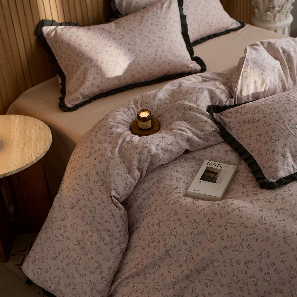 91家纺网 家纺一手货源 找家纺 蓝邻家纺 2025新款全棉纯棉双层纱绉绉花边四件套系列 米娅