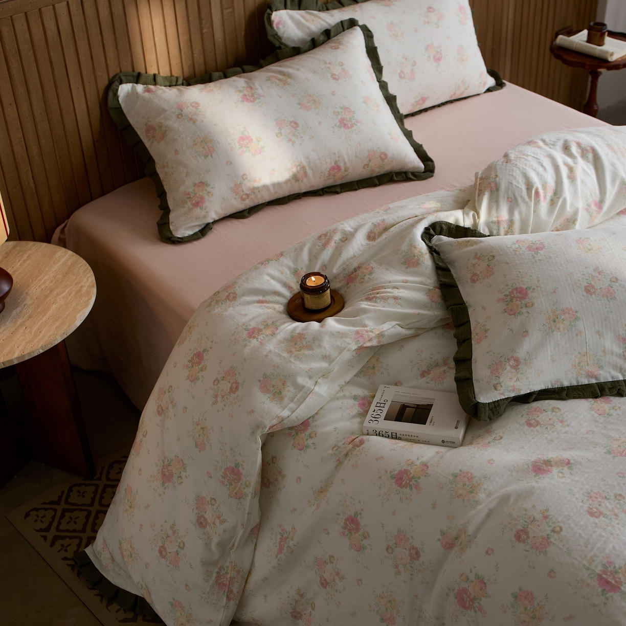 91家纺网 家纺一手货源 找家纺 蓝邻家纺 2025新款全棉纯棉双层纱绉绉花边四件套系列 慕情