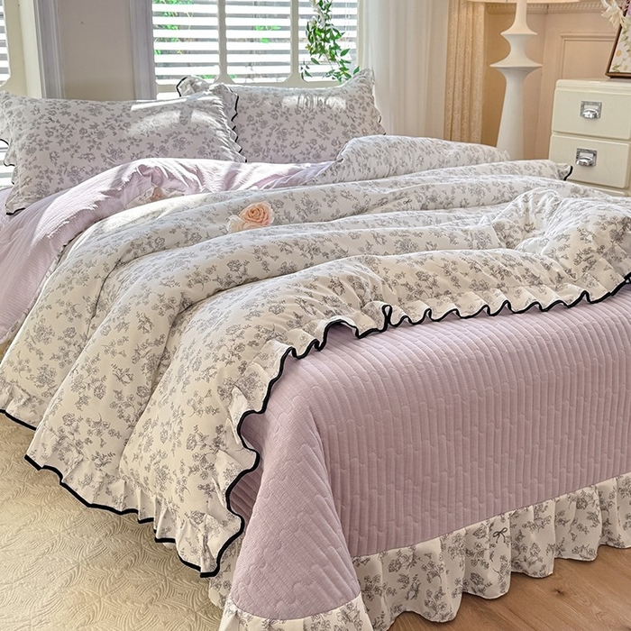 91家纺网 家纺一手货源 找家纺 韩约家纺 2025新款1皱皱纱花边夏被四件套 朝花夕拾