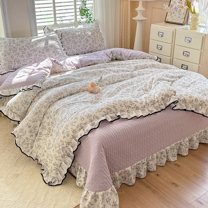 91家纺网 家纺一手货源 找家纺 韩约家纺 2025新款1皱皱纱花边夏被四件套 朝花夕拾