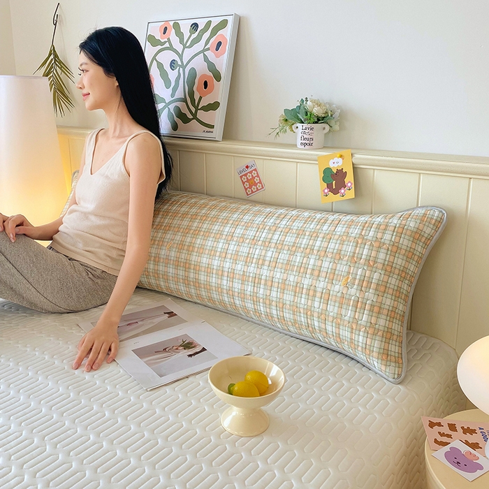 91家纺网 家纺一手货源 找家纺 芯宜佳 2025年新款A类乳胶凉感丝枕套 轻盈格-橙