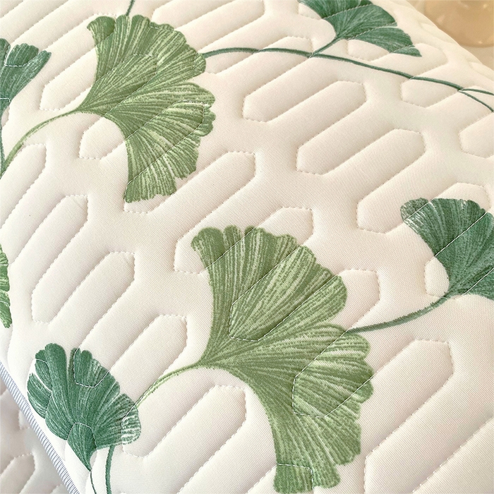 91家纺网 家纺一手货源 找家纺 芯宜佳 2025年新款A类乳胶凉感丝枕套 秋叶缤纷