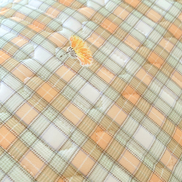 91家纺网 家纺一手货源 找家纺 芯宜佳 2025年新款A类乳胶凉感丝枕套 轻盈格-橙