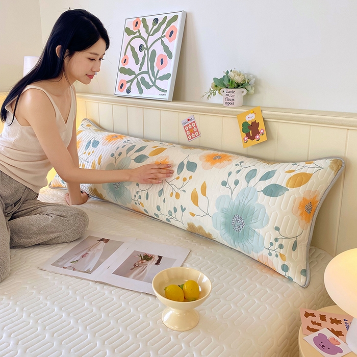 91家纺网 家纺一手货源 找家纺 芯宜佳 2025年新款A类乳胶凉感丝枕套 幻彩花镜