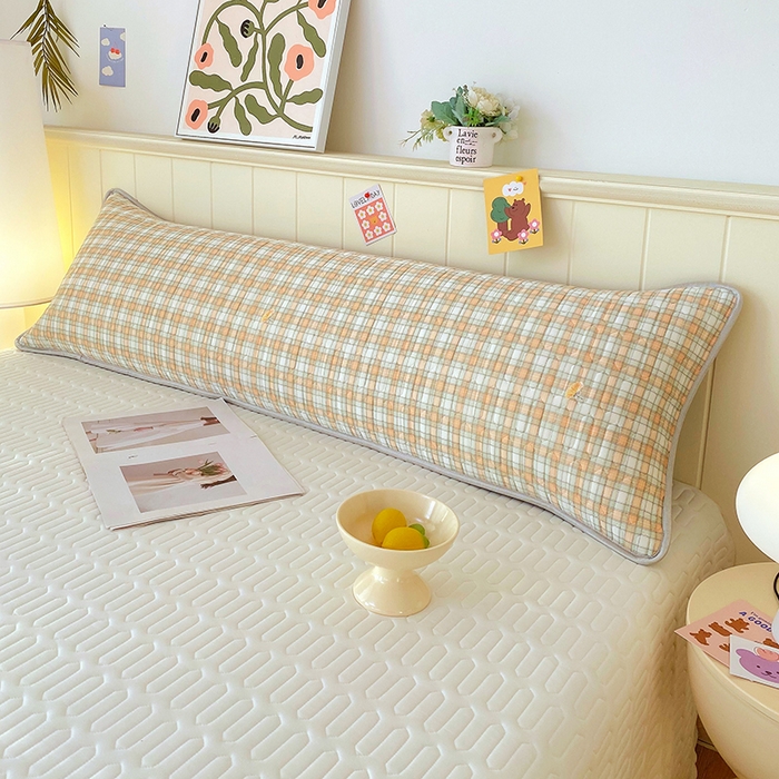 91家纺网 家纺一手货源 找家纺 芯宜佳 2025年新款A类乳胶凉感丝枕套 轻盈格-橙