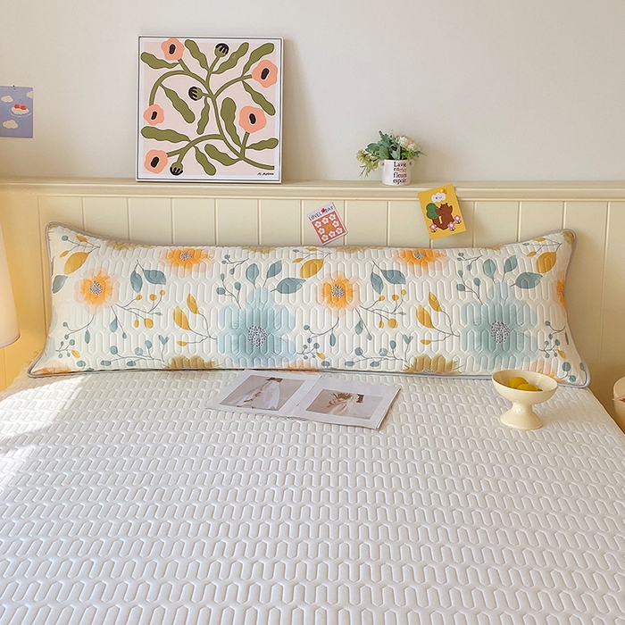 91家纺网 家纺一手货源 找家纺 芯宜佳 2025年新款A类乳胶凉感丝枕套 幻彩花镜