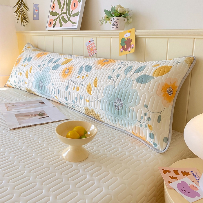 91家纺网 家纺一手货源 找家纺 芯宜佳 2025年新款A类乳胶凉感丝枕套 幻彩花镜