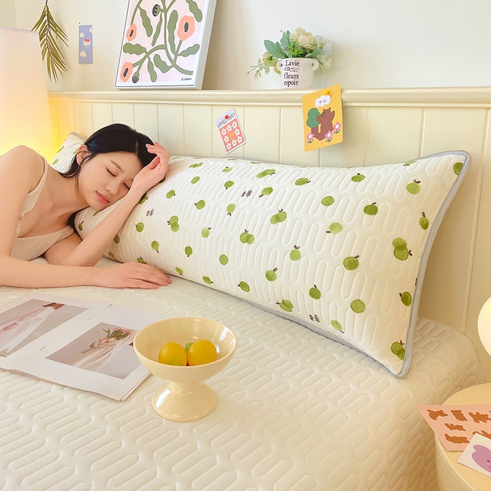 91家纺网 家纺一手货源 找家纺 芯宜佳 2025年新款A类乳胶凉感丝枕套 果香四溢