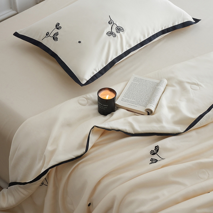 91家纺网 家纺一手货源 找家纺 （总）风向标家纺 2025新款50s莱赛尔天丝大豆拼边款夏被