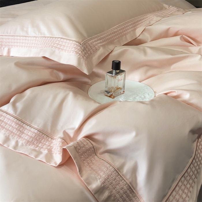 91家纺网 家纺一手货源 找家纺 保罗圣迪奥 2025新款100支长绒棉印花四件套-洛可可系列 洛可可-樱花粉