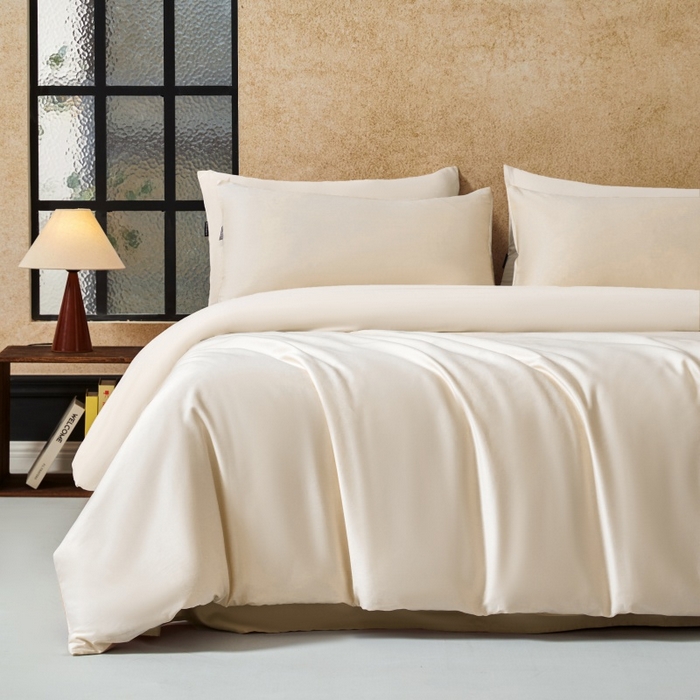 91家纺网 家纺一手货源 找家纺 秀色家纺 2025新款A类60s新疆长绒棉纯棉四件套全棉床上用品纯色床单被套被罩三件套-米朵 米朵-奶昔白