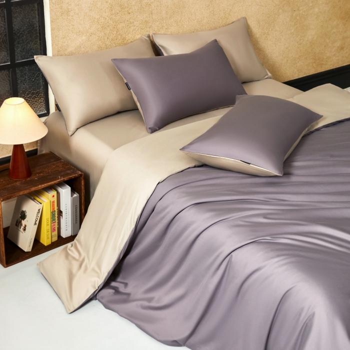 91家纺网 家纺一手货源 找家纺 秀色家纺 2025新款A类60s新疆长绒棉纯棉四件套全棉床上用品纯色床单被套被罩三件套-米朵 米朵-乌梅紫+香槟金