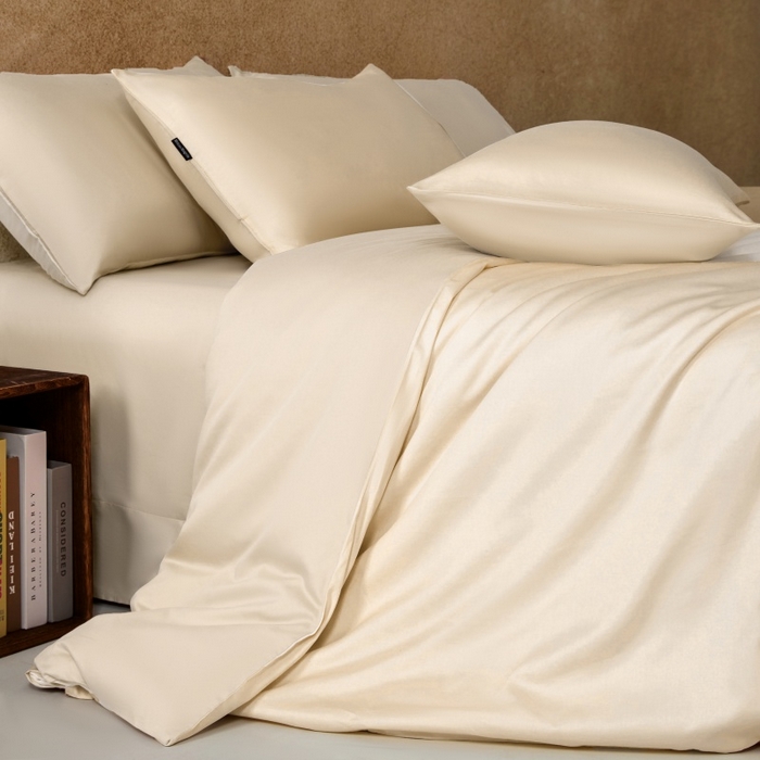 91家纺网 家纺一手货源 找家纺 秀色家纺 2025新款A类60s新疆长绒棉纯棉四件套全棉床上用品纯色床单被套被罩三件套-米朵 米朵-奶昔白