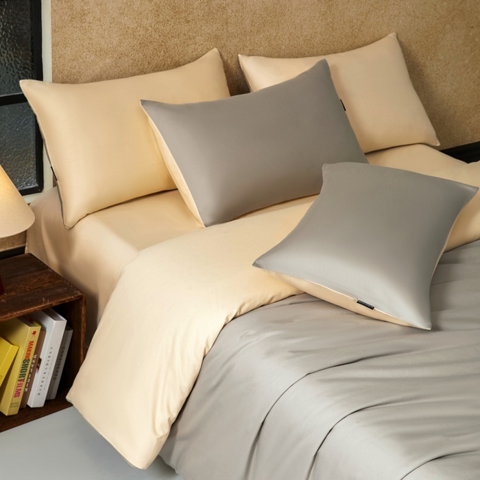 91家纺网 家纺一手货源 找家纺 秀色家纺 2025新款A类60s新疆长绒棉纯棉四件套全棉床上用品纯色床单被套被罩三件套-米朵 米朵-烟墨灰+奶昔白