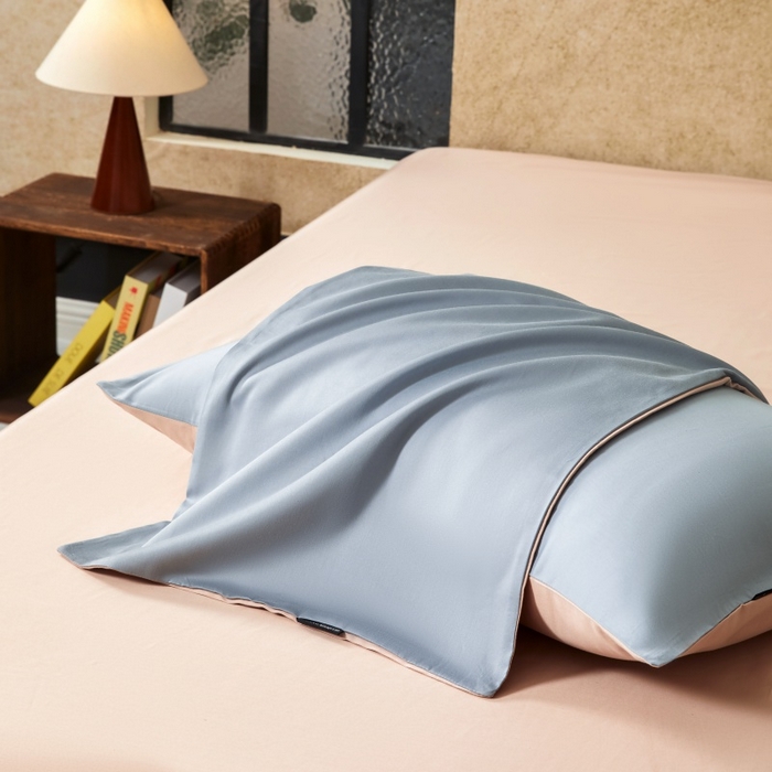 91家纺网 家纺一手货源 找家纺 秀色家纺 2025新款A类60s新疆长绒棉纯棉四件套全棉床上用品纯色床单被套被罩三件套-米朵 米朵-蓝莓粉