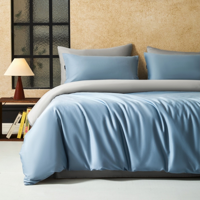 91家纺网 家纺一手货源 找家纺 秀色家纺 2025新款A类60s新疆长绒棉纯棉四件套全棉床上用品纯色床单被套被罩三件套-米朵 米朵-静谧蓝+烟墨灰