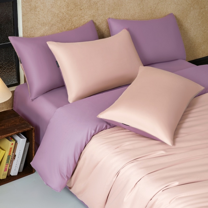 91家纺网 家纺一手货源 找家纺 秀色家纺 2025新款A类60s新疆长绒棉纯棉四件套全棉床上用品纯色床单被套被罩三件套-米朵 米朵-茱萸粉+乌梅紫