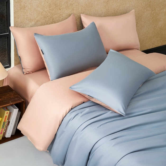 91家纺网 家纺一手货源 找家纺 秀色家纺 2025新款A类60s新疆长绒棉纯棉四件套全棉床上用品纯色床单被套被罩三件套-米朵 米朵-蓝莓粉