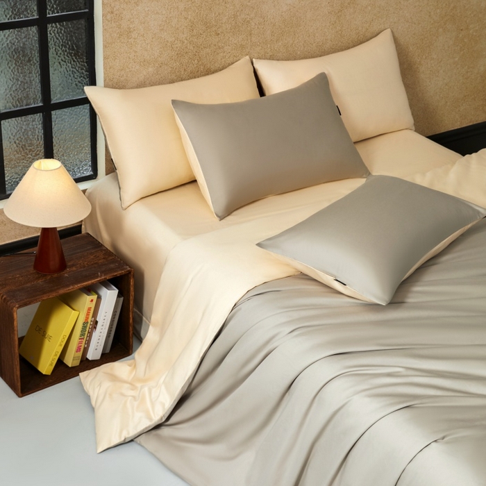 91家纺网 家纺一手货源 找家纺 秀色家纺 2025新款A类60s新疆长绒棉纯棉四件套全棉床上用品纯色床单被套被罩三件套-米朵 米朵-烟墨灰+奶昔白