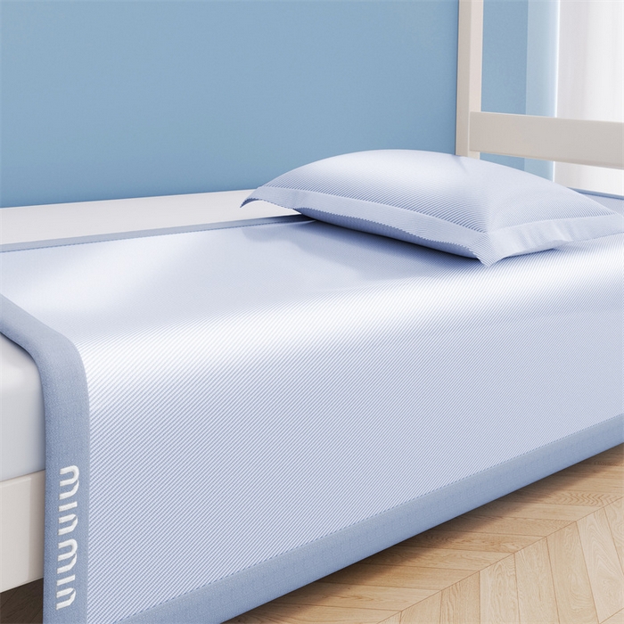 91家纺网 家纺一手货源 找家纺 星座家纺 2025新款学生床斜纹冰丝凉席-刺绣款 宁静蓝