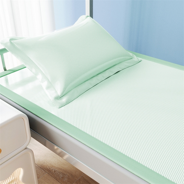 91家纺网 家纺一手货源 找家纺 星座家纺 2025新款学生床斜纹冰丝凉席-刺绣款 凉茶绿