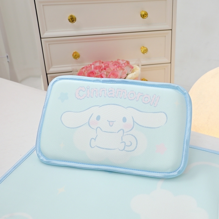 91家纺网 家纺一手货源 找家纺 八零年代 2025新款三丽鸥IP正版授权凉席新品云柔天丝软凉席冰丝儿童席幼儿园午睡凉席套件 大耳狗-宝贝