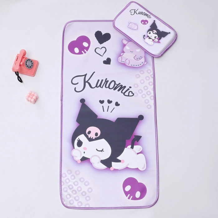 91家纺网 家纺一手货源 找家纺 八零年代 2025新款三丽鸥IP正版授权凉席新品云柔天丝软凉席冰丝儿童席幼儿园午睡凉席套件 库洛米-魔法